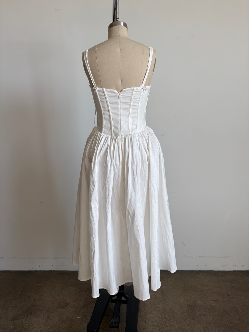 $589 NWT For Love And Lemons “Antoinette” Taffeta Midi Dress in White Sz 8 - Picture 9 of 12